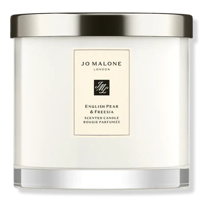 English Pear & Freesia Scented Candle
