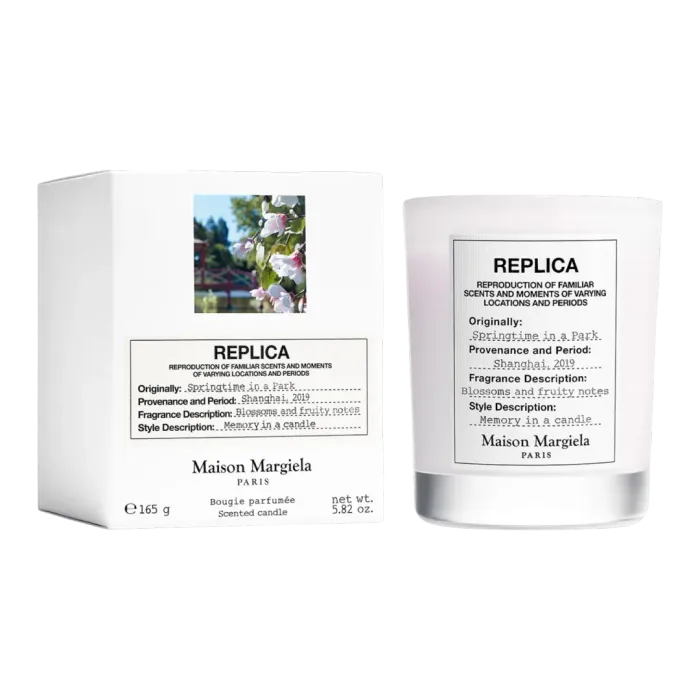 Replica Springtime In A Park Scented Candle